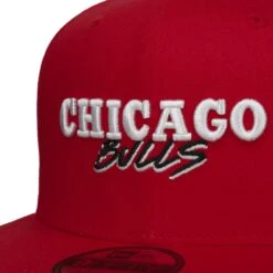 9Fifty NBA Script Team Bulls Cap By New Era 11 9Fifty NBA Script Team Bulls Cap By New Era -Seeberger || Stetson Verkaufsgeschäft 9Fifty NBA Script Team Bulls Cap by New Era rot.64316 4rf3