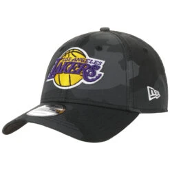 9Forty NBA Camo LA Lakers Cap By New Era -Seeberger || Stetson Verkaufsgeschäft 9Forty NBA Camo LA Lakers Cap by New Era camouflage.63743 rf61